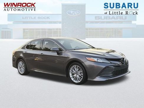 Used 2018 Toyota Camry XLE w/ Driver Assist Package FWD image 1
