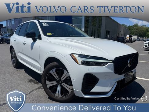 Certified 2025 Volvo XC60 T8 Plus w/ Climate Package AWD/4WD image 1