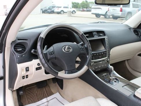 Used 2010 Lexus IS 350C RWD image 2