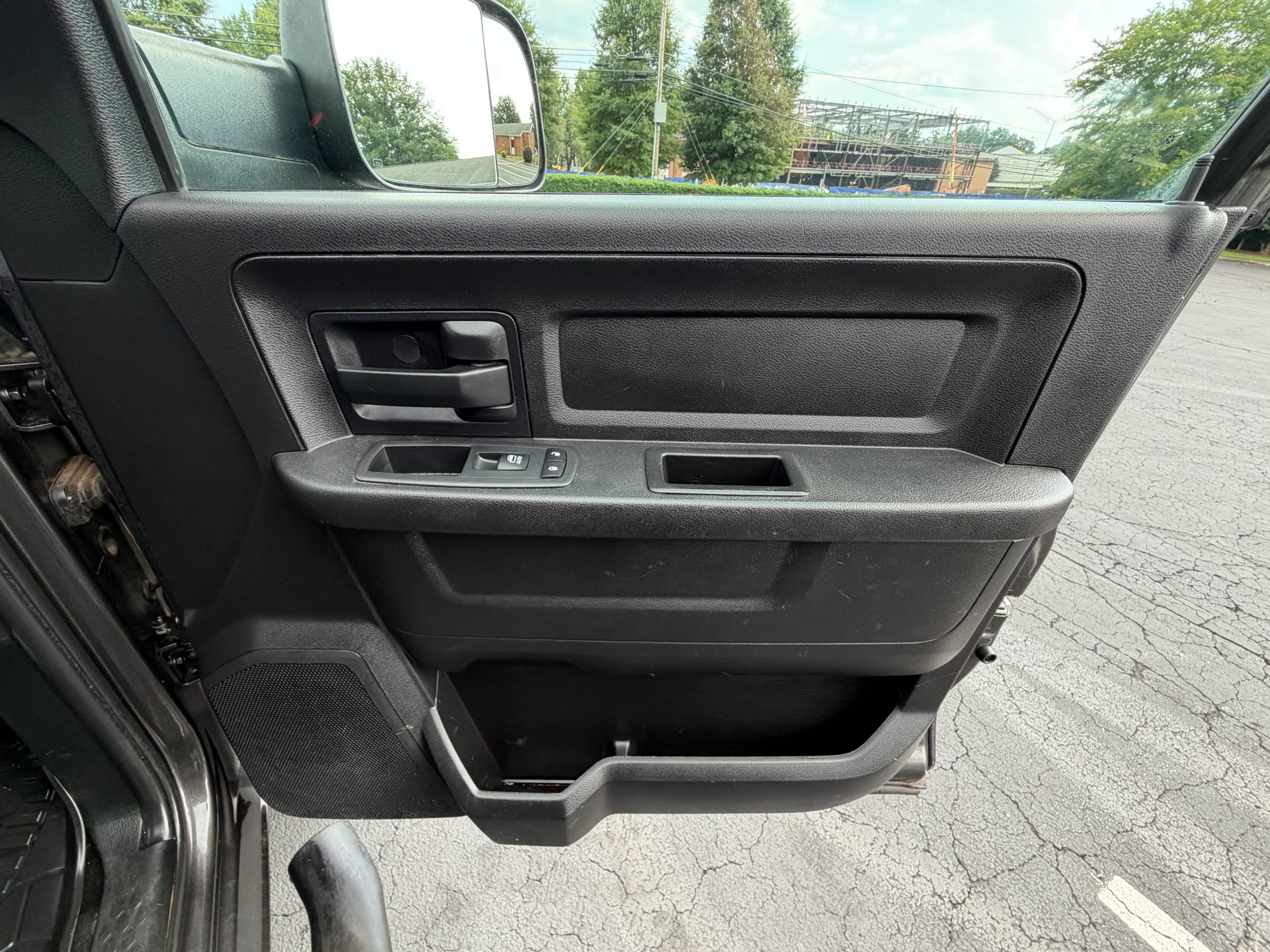 Used 2018 RAM 3500 Tradesman w/ Chrome Appearance Group AWD/4WD image 20