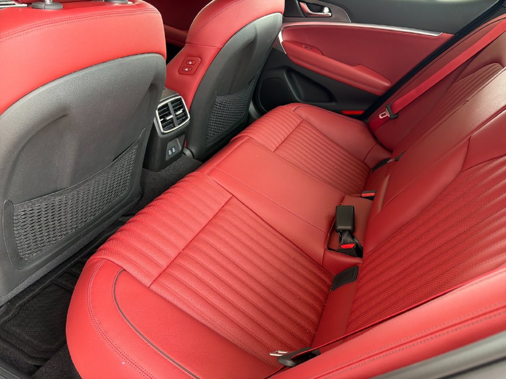 New 2026 Genesis G70 3.3T Sport Prestige RWD image 12