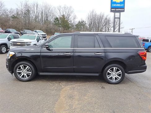 Used 2024 Ford Expedition Max Limited image 2