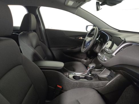 Used 2024 Chevrolet Malibu RS w/ LPO, Floor Liner Package FWD image 21
