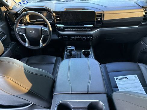 Used 2024 Chevrolet Silverado 1500 LT Trail Boss w/ LT Trail Boss Premium Package image 29