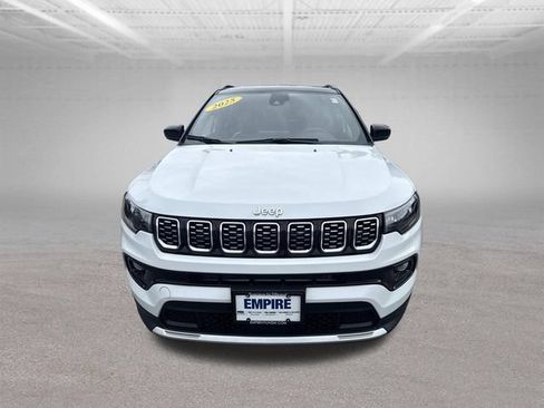 Used 2025 Jeep Compass Limited AWD/4WD image 13