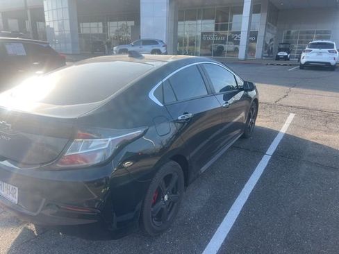 Used 2018 Chevrolet Volt LT image 7