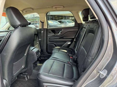 Used 2023 Lincoln Corsair AWD w/ Equipment Group 101A image 14