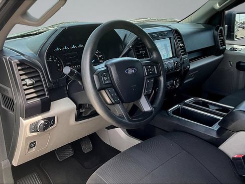 Used 2019 Ford F150 XL w/ Equipment Group 101A Mid RWD image 19