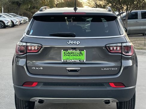 Used 2023 Jeep Compass Limited image 5
