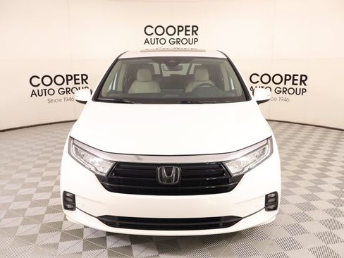 Used 2024 Honda Odyssey Elite image 9