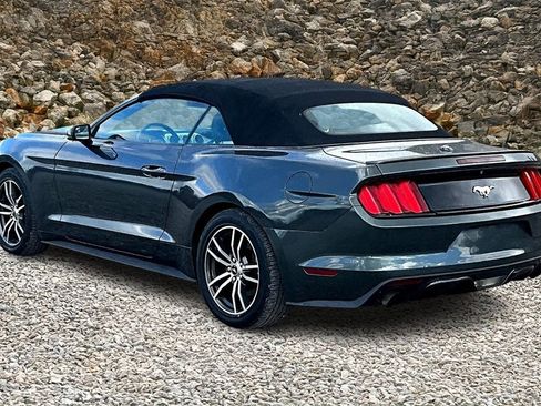 Used 2016 Ford Mustang Premium image 10