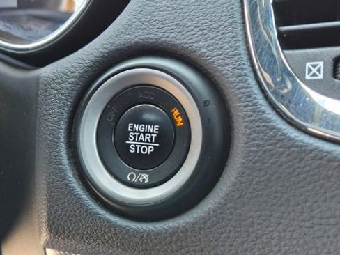 Used 2019 Dodge Durango GT RWD image 21