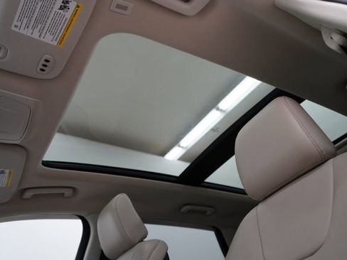 Used 2020 Ford Edge Titanium w/ Equipment Group 301A image 50