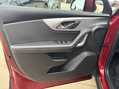 Used 2022 Chevrolet Blazer LT FWD image 10