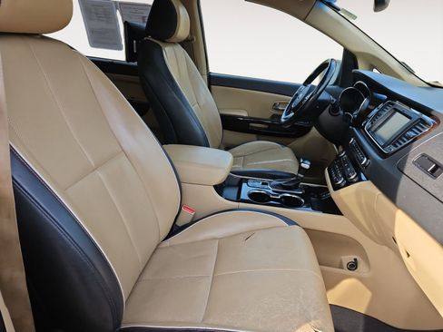 Used 2020 Kia Sedona SX FWD image 15