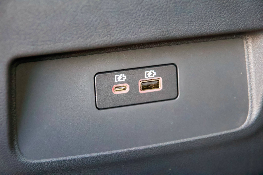 New 2026 Nissan Frontier SV w/ All-Weather Content Package RWD image 17