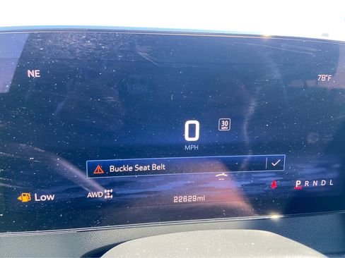 Used 2026 Chevrolet Traverse LT AWD/4WD image 23