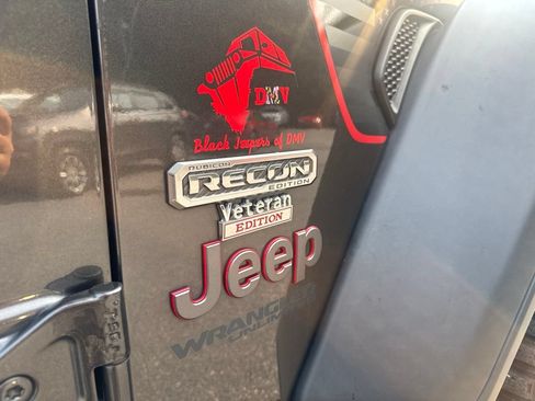 Used 2020 Jeep Wrangler Unlimited Rubicon w/ Quick Order Package 28Y Recon AWD/4WD image 10