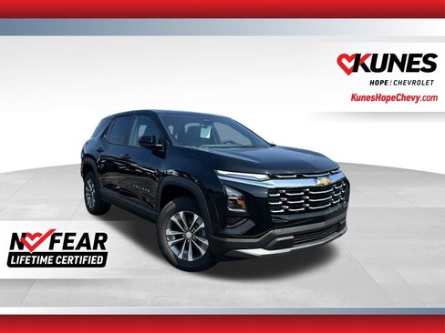 New 2026 Chevrolet Equinox LT w/ Convenience Package II image 1