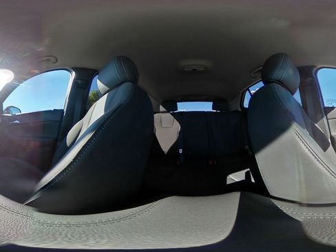 Used 2025 Buick Encore GX Preferred image 42