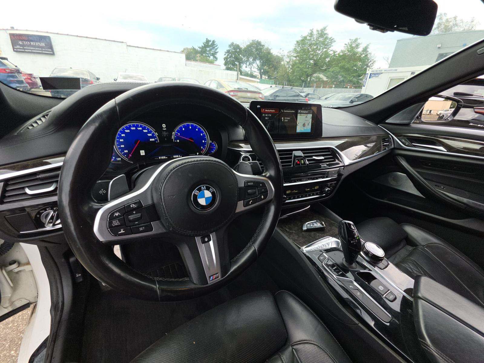 Used 2018 BMW M550i xDrive w/ Driving Assistance Package AWD/4WD image 5