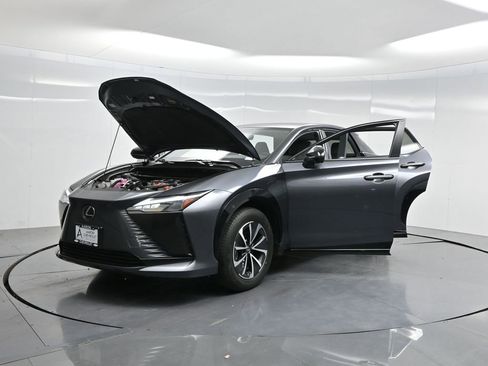 Used 2024 Lexus RZ 300e Premium image 52