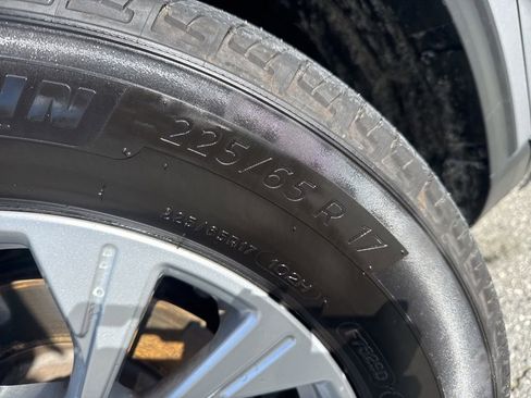 Used 2024 Ford Escape Active w/ Cold Weather Package image 32