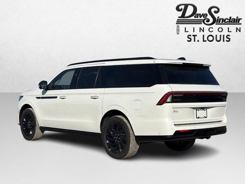 New 2025 Lincoln Navigator L Reserve w/ Jet Appearance Package image 7