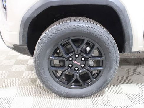 New 2026 GMC Canyon Elevation w/ Convenience Package AWD/4WD image 39