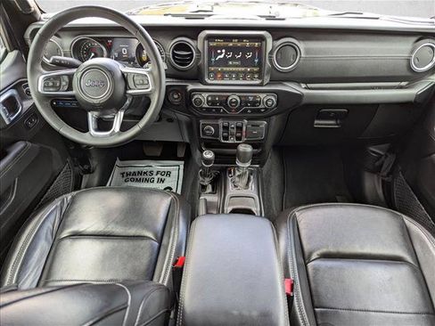Used 2023 Jeep Wrangler Unlimited Sahara w/ Cold Weather Group AWD/4WD image 18