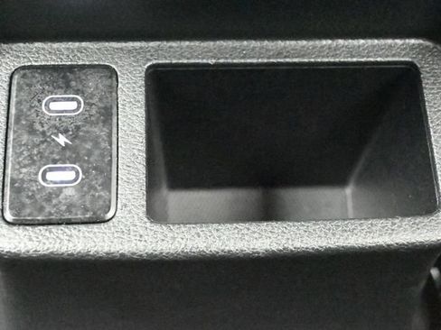 Used 2024 Kia Seltos S FWD image 16