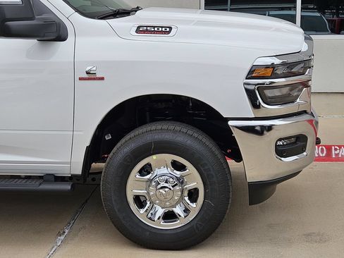 New 2026 RAM 2500 Tradesman AWD/4WD image 6