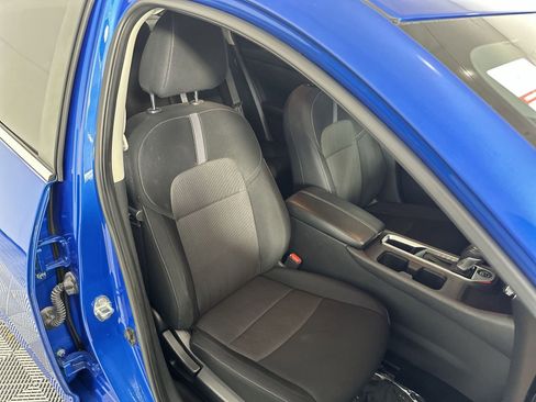 Used 2023 Nissan Sentra SV FWD image 27