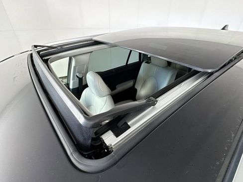 Certified 2024 Toyota Grand Highlander AWD image 12