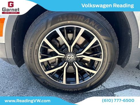 Used 2021 Volkswagen Tiguan SE w/ Panoramic Sunroof Package AWD/4WD image 26