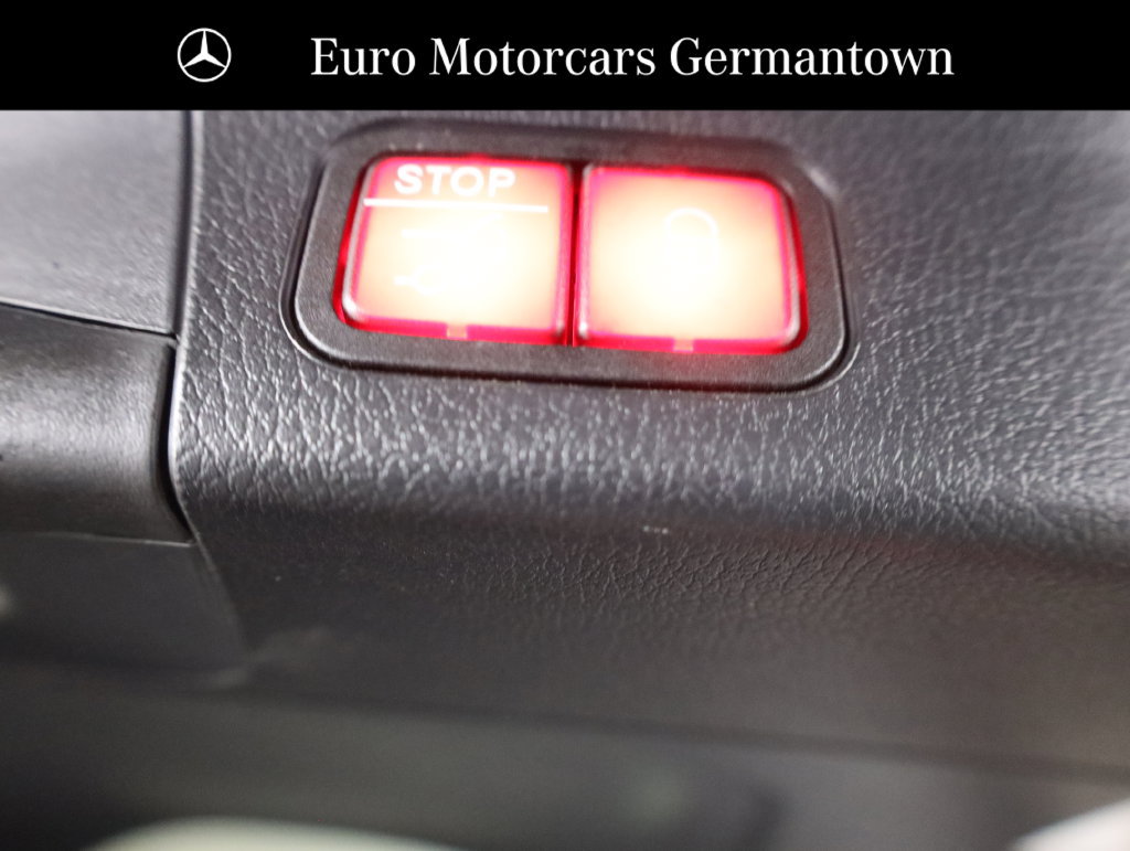 Used 2026 Mercedes-Benz GLB 250 4MATIC image 65