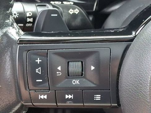Used 2023 Nissan Pathfinder SL w/ SL Premium Package AWD/4WD image 22