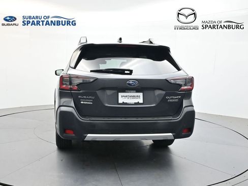 Used 2023 Subaru Outback Touring AWD/4WD image 7