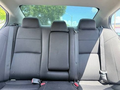Used 2020 Nissan Altima 2.5 S FWD image 11