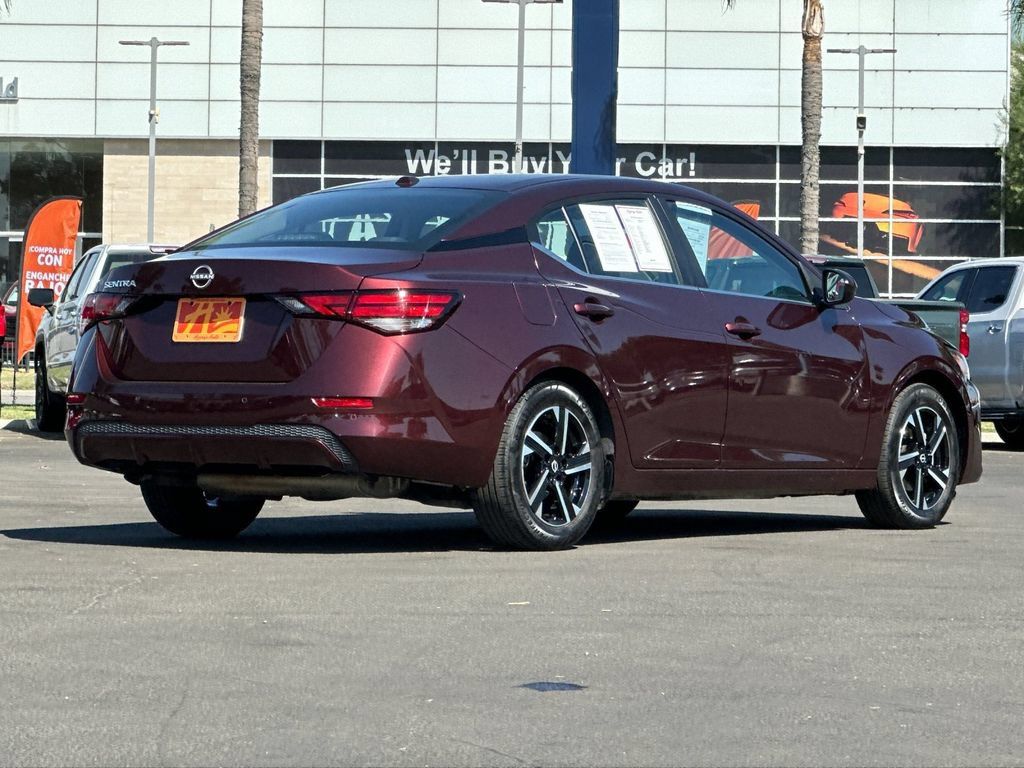 Used 2025 Nissan Sentra SV FWD image 5
