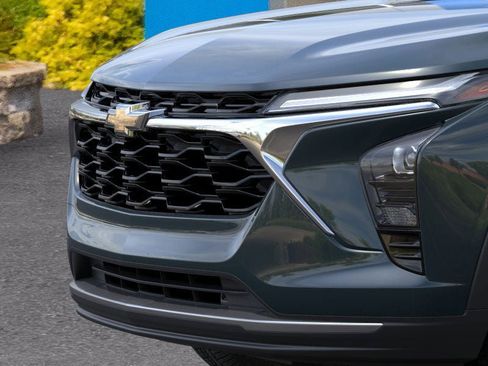 New 2026 Chevrolet Trax LT w/ Driver Confidence Package image 13