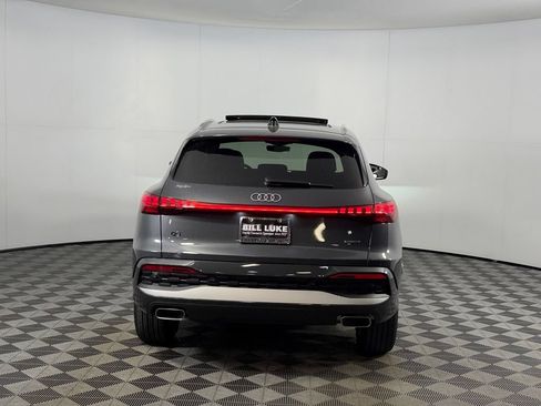 Used 2025 Audi Q5 Premium Plus AWD/4WD image 6