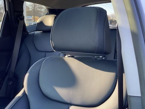 Used 2023 Hyundai Santa Fe SEL w/ Premium Package image 22