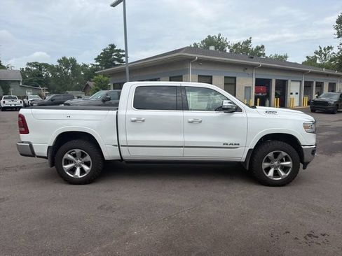 Used 2019 RAM 1500 Limited AWD/4WD image 4