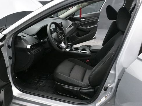 Used 2021 Nissan Altima 2.5 S image 13