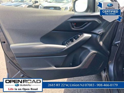 Used 2024 Subaru Crosstrek 2.0i Premium AWD/4WD image 18