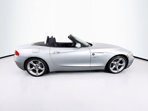 Used 2011 BMW Z4 sDrive30i RWD image 8