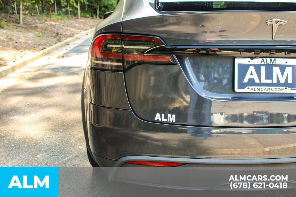Used 2022 Tesla Model X AWD/4WD image 11