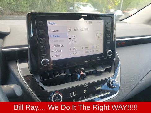 Used 2022 Toyota Corolla LE image 22