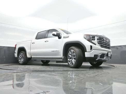 Used 2024 GMC Sierra 1500 Denali image 43